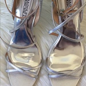 Badgley Mischka Strappy Silver Wedges.